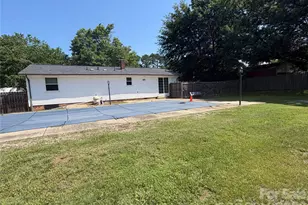 617 Oakwood Ln, Gastonia, NC 28056 - Photo 20