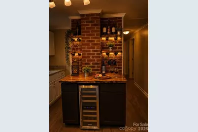 617 Oakwood Lane, Gastonia, NC 28056 - Photo 2
