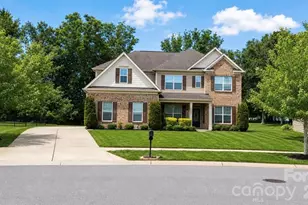 2331 Balting Glass Dr, Indian Trail, NC 28079 - Photo 2