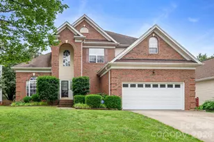 11537 McGinns Trace Ct, Charlotte, NC 28277 - Photo 2