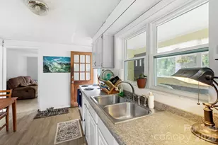 4 and 6 Mountain View Rd, Asheville, NC 28806 - Photo 12