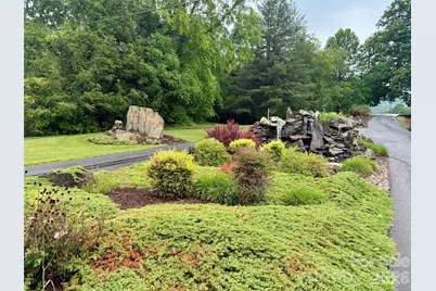 35 Talon Court, Waynesville, NC 28786 - Photo 2