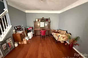 5102 Eagle Creek Dr, Charlotte, NC 28269 - Photo 6
