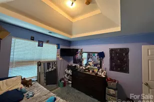 5102 Eagle Creek Dr, Charlotte, NC 28269 - Photo 10