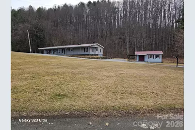 656 Water Street, Bakersville, NC 28705 - Photo 2