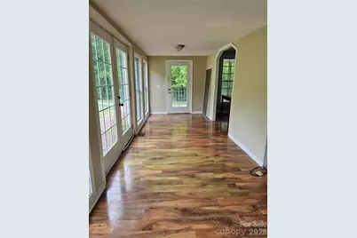 656 Water Street, Bakersville, NC 28705 - Photo 32