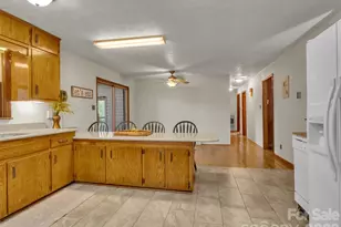 104 Beaverdam Heights Dr, Canton, NC 28716 - Photo 16