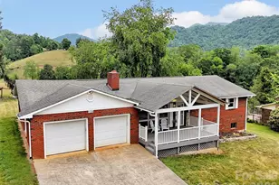 104 Beaverdam Heights Dr, Canton, NC 28716 - Photo 2