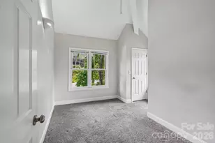 25 Houston St, Asheville, NC 28801 - Photo 32