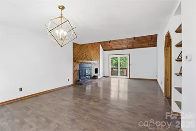 207 Wood Dale Drive, Hendersonville, NC 28791 - Photo 16