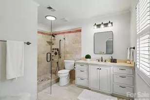 148 Perrin Pl, Charlotte, NC 28207 - Photo 20