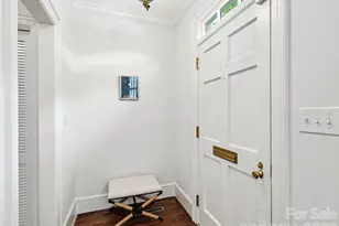 148 Perrin Pl, Charlotte, NC 28207 - Photo 14