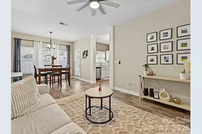 334 Bridal Veil Drive, Charlotte, NC 28217 - Photo 2