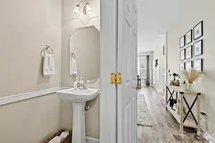 334 Bridal Veil Dr, Charlotte, NC 28217 - Photo 12