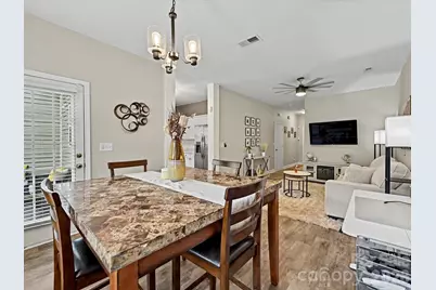334 Bridal Veil Drive, Charlotte, NC 28217 - Photo 4