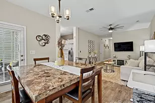 334 Bridal Veil Dr, Charlotte, NC 28217 - Photo 4