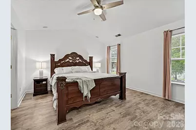 334 Bridal Veil Drive, Charlotte, NC 28217 - Photo 14