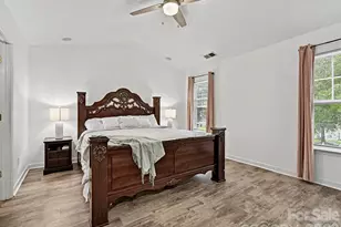 334 Bridal Veil Dr, Charlotte, NC 28217 - Photo 14