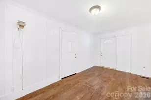 4418 N Sharon Amity Rd, Charlotte, NC 28205 - Photo 18