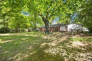 4418 N Sharon Amity Rd, Charlotte, NC 28205 - Photo 20