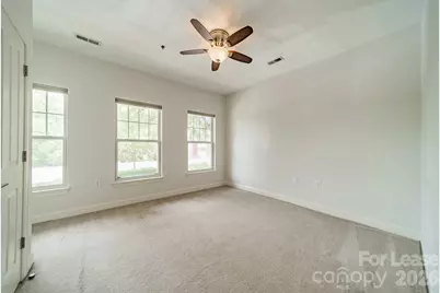 642 E 9th Street, Charlotte, NC 28202 - Photo 30