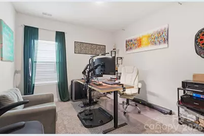 5012 Shadbush Road, Charlotte, NC 28215 - Photo 12