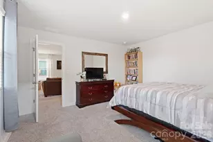 5012 Shadbush Rd, Charlotte, NC 28215 - Photo 16