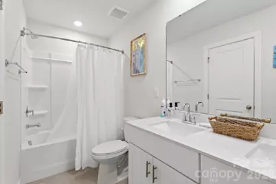 5012 Shadbush Road, Charlotte, NC 28215 - Photo 18