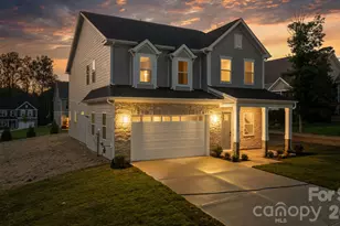 3875 12th Street Court NE, Hickory, NC 26801 - Photo 1