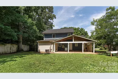 4900 Carriage Drive Circle, Charlotte, NC 28205 - Photo 20