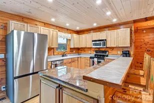 545 Mountain Crest Dr S, Marion, NC 28752 - Photo 10