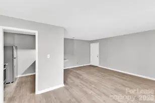 9531 University Terrace Dr, Charlotte, NC 28262 - Photo 4