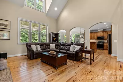 4266 Barbrick Street, Sherrills Ford, NC 28673 - Photo 10