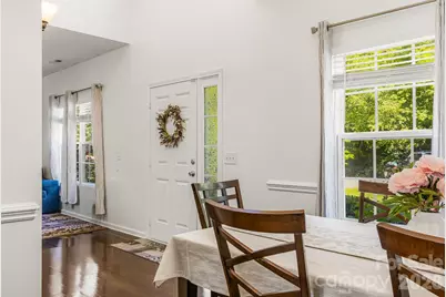 4816 Delprado Circle, Charlotte, NC 28216 - Photo 8