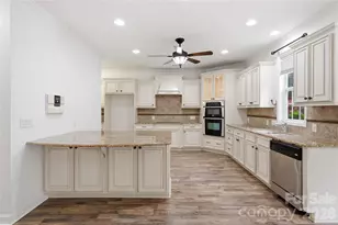 6405 Chadwell Ct, Fort Mill, SC 29707 - Photo 14