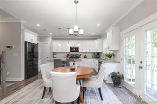 10105 Greenwood Ct, Charlotte, NC 28215 - Photo 10