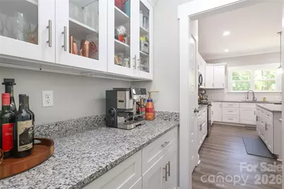10105 Greenwood Court, Charlotte, NC 28215 - Photo 6