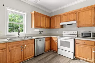 17 Captains Dr, Candler, NC 28715 - Photo 22