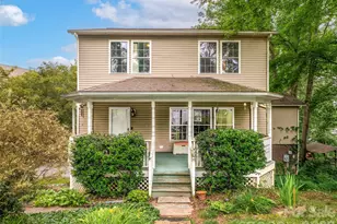 17 Captains Dr, Candler, NC 28715 - Photo 2