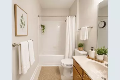 9813 Hyde Glen Court, Charlotte, NC 28262 - Photo 6