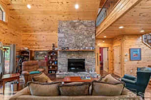 917 Otter Mountain Rd, Topton, NC 28781 - Photo 10