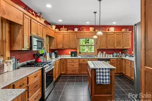 917 Otter Mountain Rd, Topton, NC 28781 - Photo 16