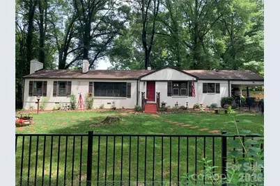 608 W 4th Avenue, Gastonia, NC 28052 - Photo 1
