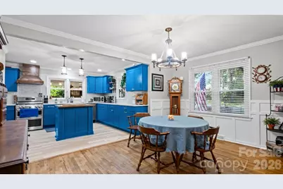 608 W 4th Avenue, Gastonia, NC 28052 - Photo 10