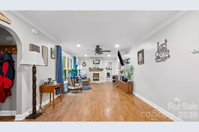 608 W 4th Avenue, Gastonia, NC 28052 - Photo 12
