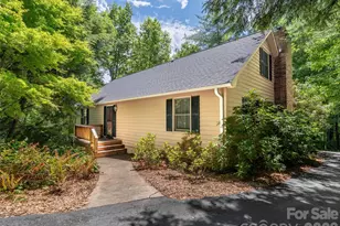 25 Blueberry Ln, Fairview, NC 28730 - Photo 1