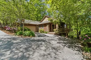15 Ivy Point Ln, Burnsville, NC 28714 - Photo 1