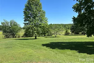 336 Bridges Rd, Blacksburg, SC 29702 - Photo 26