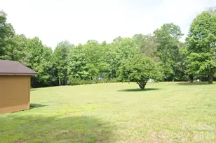 4227 Kent St, Maiden, NC 28650 - Photo 4