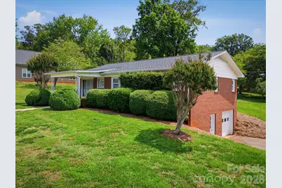 132 Starmount Circle #85-88, Morganton, NC 28655 - Photo 2